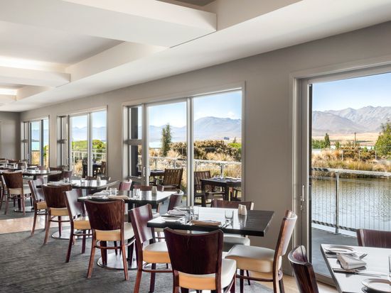 Peppers Bluewater Resort - Restaurant