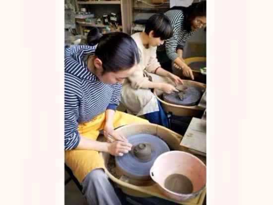 陶芸体験 北茨城産の粘土で作る電動ろくろor手びねり 未経験者歓迎！作品を2個作成できます♪＜北茨城市／2時間＞