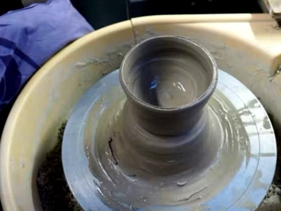 陶芸体験 北茨城産の粘土で作る電動ろくろor手びねり 未経験者歓迎！作品を2個作成できます♪＜北茨城市／2時間＞