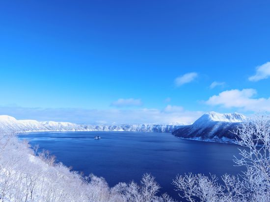 摩周湖　朝日を浴びて輝く樹氷pixta_90932037_M