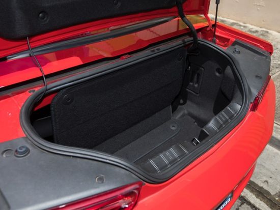 ホノルル オートレンタル　ハワイで日本語レンタカー ＜オープンカー＞