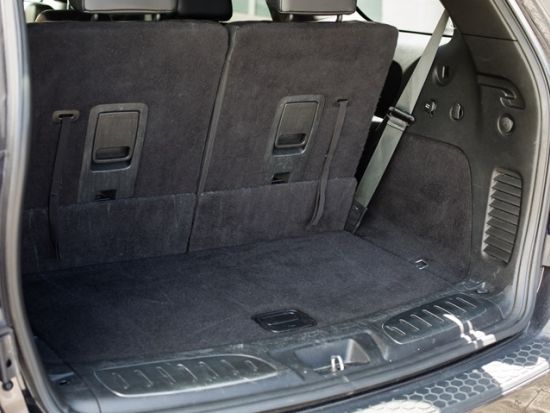 ホノルル オートレンタル　ハワイで日本語レンタカー ＜ミニバン、スポーツトラックまたはSUV＞