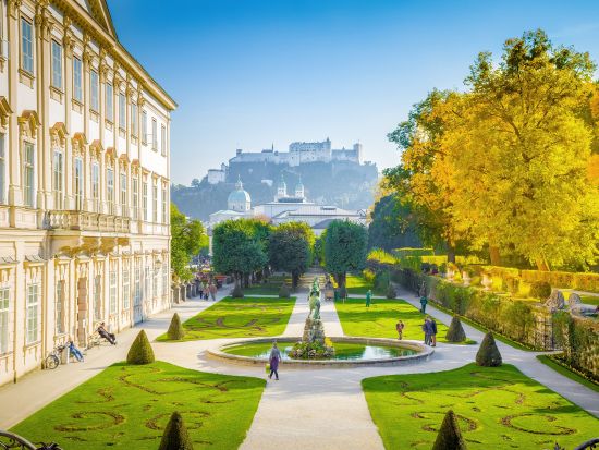 列車で行く！隣国オーストリア 世界遺産ザルツブルク　日帰り観光ツアー ＜英語ガイド／ミュンヘン発＞