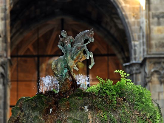 バルセロナ旧市街　ゴシック地区ウォーキングツアー＜午前／英語＞