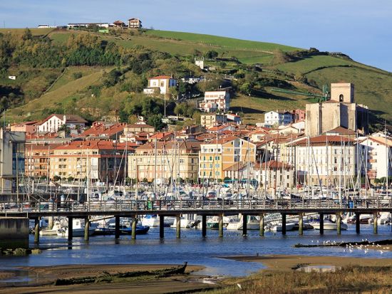 ビルバオ市内⇒サン・セバスチャン市内 送迎サービス＋ゲタリア&スマイア立ち寄り付き＜貸切／スペイン語ドライバーまたは日本語ガイド＞