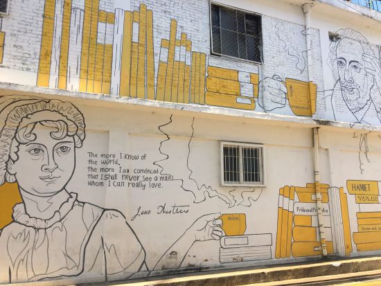 フォトジェニック観光ツアー チマチョゴリで散策！景福宮＋守門将交代式＋北村　聖水洞アート散策プラン・プチョンユッケ昼食プランあり＜午前・1日／日本語ガイド＞