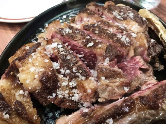 バスクの食文化を体験！シードレリア見学ツアー 食事（ランチ or ディナー）＆シードラ飲み放題付き＜貸切／サン・セバスチャン発＞