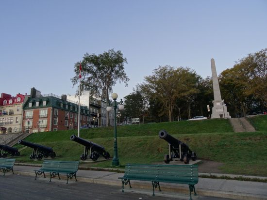 ケベックシティ市内観光ツアー＜午前or午後／日本語ガイド／ケベックシティ発＞