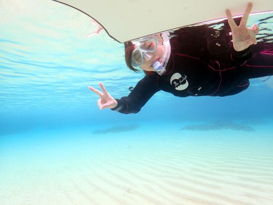 ホワイトビーチシュノーケリング　4歳から体験可能 白い砂の広がる美しい海で魚たちと出会う＜笠利町・龍郷町内送迎可＞byダイビングショップネバーランド