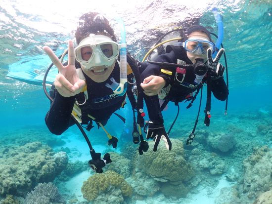 体験ダイビング 半日（1ダイブ）または1日（2ダイブ）ドライスーツレンタル無料 ＜ビーチエントリー／笠利町・龍郷町内送迎可＞ byダイビングショップネバーランド