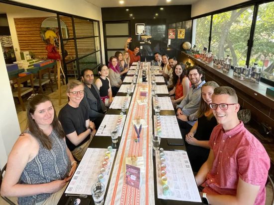 オアハカのモーレとメスカルをメキシコシティでテイスティング！複数のソムリエの資格を持つ食と酒のプロフェッショナルガイドがご案内＜英語ガイド＞