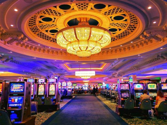 カジノレッスン　初心者歓迎！本場ラスベガスで楽しむ ＜日本語ガイド＞