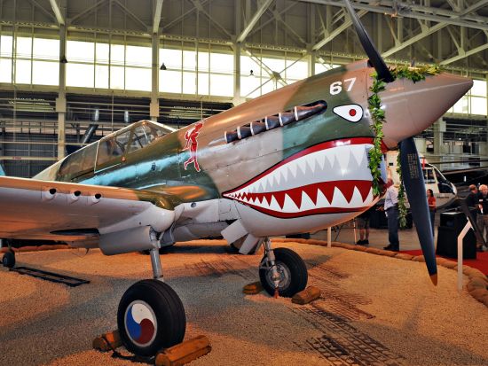 真珠湾（パールハーバー）観光ツアー　戦艦ミズーリは専任ガイド＆ツアーガイドがご案内！ アリゾナ記念館や太平洋航空博物館プランあり ＜チップ込み／日本語ガイド＞