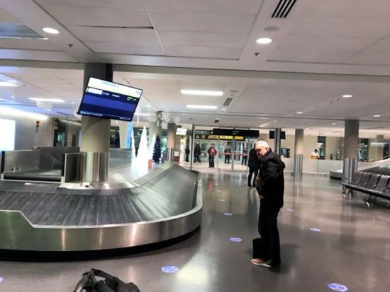 【空港送迎】ケベック・ジャン・ルサージ国際空港 ⇔ ケベック・ダウンタウン地区 ＜貸切／日本語ガイド＞