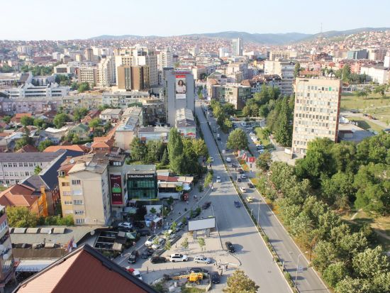 【プライベートツアー】コソボ首都　プリシュティナ市内観光＜午前・午後／車＋ガイド貸切／プリシュティナ発＞