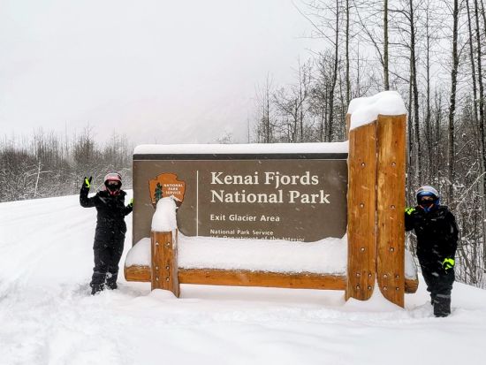 スノーモービルツアー　 キーナイ・フィヨルド国立公園を進む爽快なドライブ＜1～4月／午前・午後／約3.5時間／英語ガイド／スワード発＞