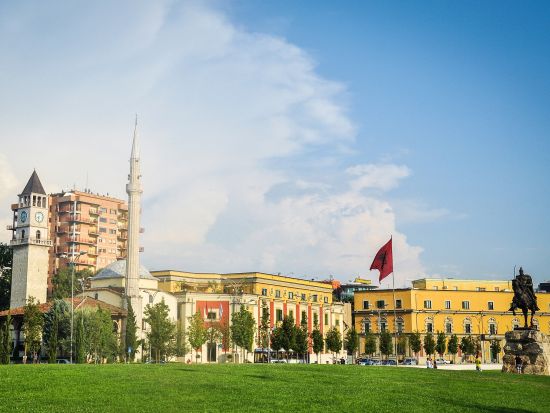 【プライベートツアー】アルバニアの魅力を凝縮！4泊5日周遊ツアー＜車＋ガイド貸切／食事付／ティラナ発＞