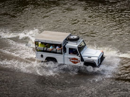 Tahiti_-_4WD_Tahiti_Safari