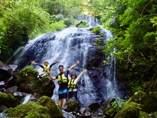 【4月末～10月中旬】SUP（スタンドアップパドル）体験　九州のグランドキャニオン蘇陽峡中山ダムで水上散歩 ＜午前・午後／山都町＞ by 自然屋かわじん