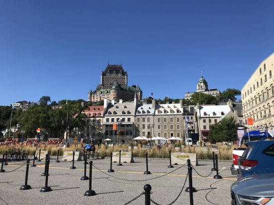 ケべック終日観光　旧市街ウォーキングツアー＋郊外観光ツアー＜昼食付き／日本語ガイド／ケベックシティ発＞