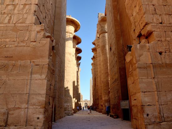 【カイロ発 ルクソール1泊2日 プライベート】飛行機で行く！ルクソール観光ツアー＜日本語または英語ガイド／チップ込／カイロ発着＞