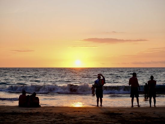 ハプナビーチ・サンセット＆マウナケア星空観測ツアー ＜日本語ドライバーガイド＞