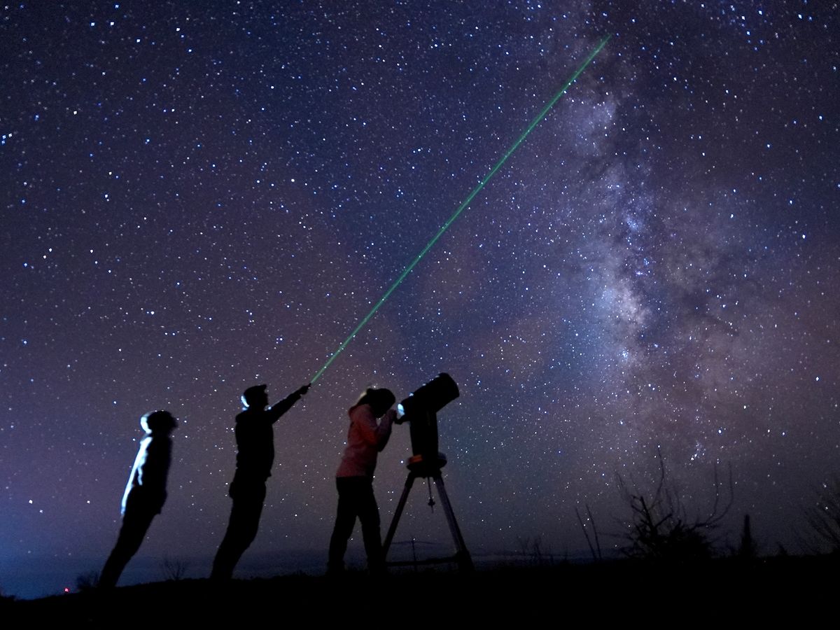 ハプナビーチ・サンセット＆マウナケア星空観測ツアー ＜日本語