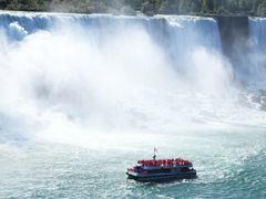 pixta_59187922_M