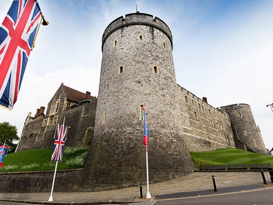 UK_Windsor_Castle_Flag_shutterstock_309767609