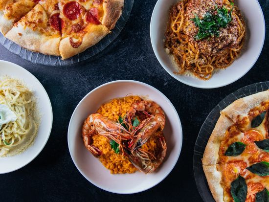 テイスト ビュッフェレストラン 食事券＆事前予約サービス　バラエティーに富んだ各国の料理を楽しめる＜ウェスティンリゾート・グアム内＞