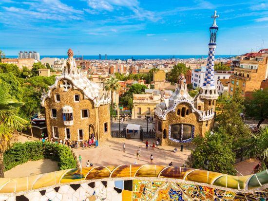 ガウディの傑作から学ぶSDGs！グエル公園入場チケット事前予約＋街歩き音声ガイドアプリ フラメンコショー付きプランあり＜緊急時の24時間日本語サポート付＞