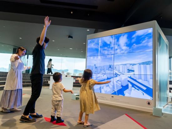 おりづるタワー入場券 世界遺産の原爆ドームに隣接する新しい観光名所を満喫！＜おりづる投入体験付／広島市＞