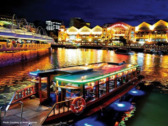 シンガポール市内ナイトツアー　オープントップバス乗車＋リバークルーズ　旧正月限定プランあり＜英語ガイド＞