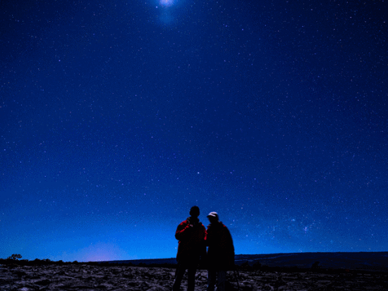 貸切チャーター（1-10名）　アレンジ自由自在！キラウエア火山観光とマウナケア山麓星空観賞＜8-11時間／日本語ガイド／ハワイ島＞by ハワイ観光