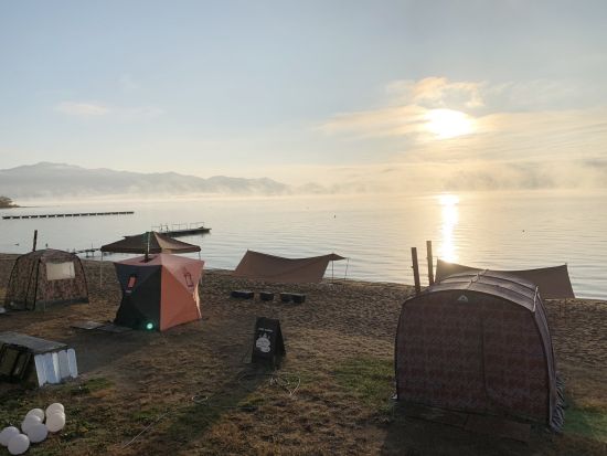 猪苗代湖フィンランド式サウナプラン　約3時間の体験で極上の「ととのう」を感じ、猪苗代湖を水風呂代わりにクールダウン＜12歳以上参加可／通年／福島県猪苗代湖＞