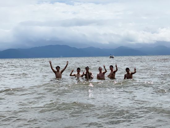 猪苗代湖フィンランド式サウナプラン　約3時間の体験で極上の「ととのう」を感じ、猪苗代湖を水風呂代わりにクールダウン＜12歳以上参加可／通年／福島県猪苗代湖＞