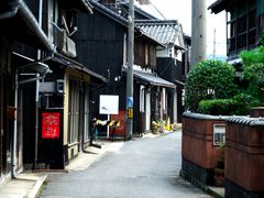 pixta_85820317_M