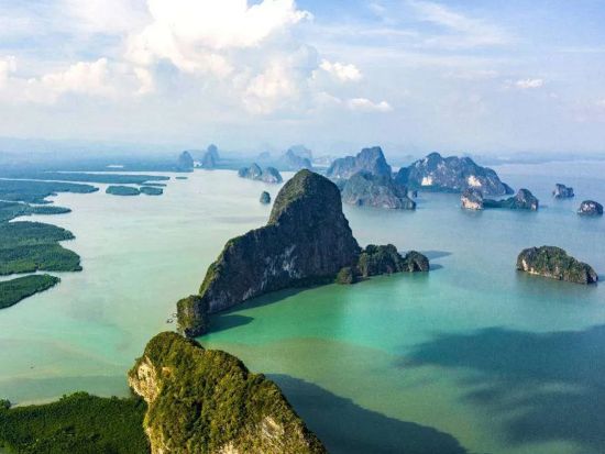 ラグジュアリーモーターヨットで行くパンガー湾クルーズ　シーカヌー体験＋ウォーターアクティビティ付き＜日本語または英語ガイド／昼食・夕食付き＞