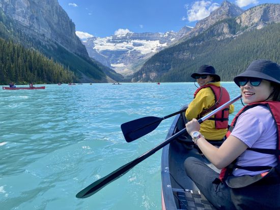 世界遺産カナディアンロッキー　往復空港送迎＋4大国立公園の絶景巡り2日間＜6～10月／日本語／1名催行可＞