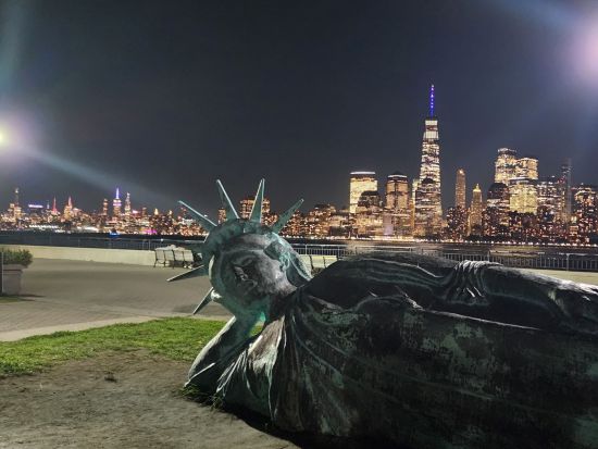 ニューヨーク夜景観賞ツアー　マンハッタン＆ニュージャージー州のベストロケーション4か所を巡る ＜英語ガイド／マンハッタン地区送迎付＞