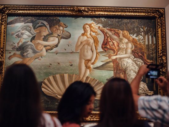 街歩きアプリで楽しむサステナブルなフィレンツェ旅 ウフィツィ美術館入場券付き＜緊急時24時間日本語サポート＞