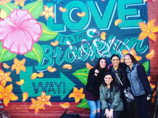 ブルックリン 話題のエリア「ウィリアムズバーグ」食べ歩きツアー ＜3時間／英語ガイド＞