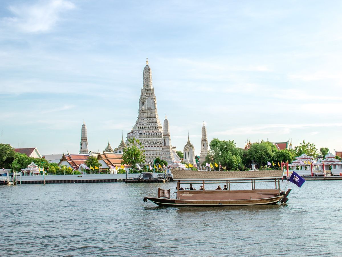川の流れのように タイ・バンコク・チャオプラヤー川