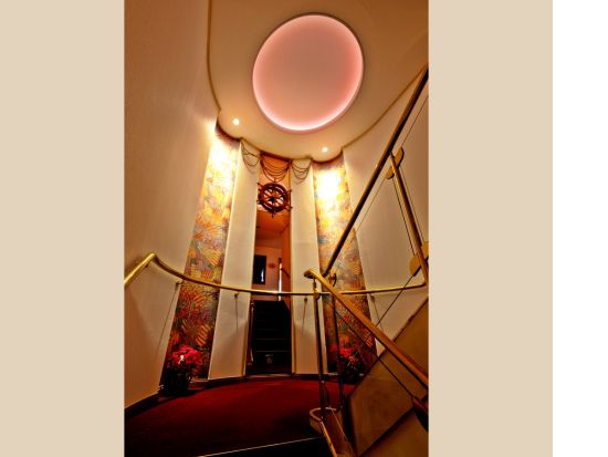 横浜ランチクルーズ マリーンルージュ 海を見ながら船上ランチを楽しむ♪ 選べる2コースをご用意＜赤レンガ倉庫発着＞