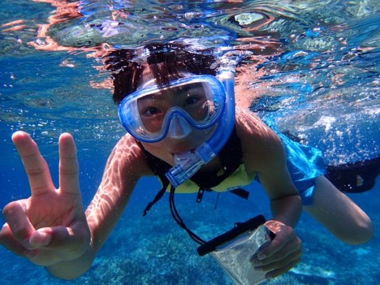 【現地集合限定】幻の島上陸ツアー 泳がなくてもOK ＆ドローン撮影付き！シュノーケル＆竹富島フリー観光付きプランもあり＜約2時間／石垣島発＞