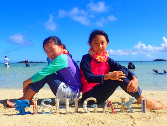 【現地集合限定】幻の島上陸ツアー 泳がなくてもOK ＆ドローン撮影付き！シュノーケル＆竹富島フリー観光付きプランもあり＜約2時間／石垣島発＞