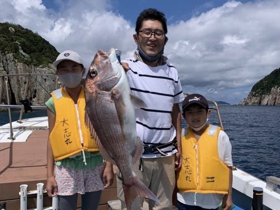 【貸切】船釣り体験　五島の海を知り尽くした遊漁船船長がご案内！　＜半日または1日／最大12名／五島市・福江島＞ by それいけ大志丸