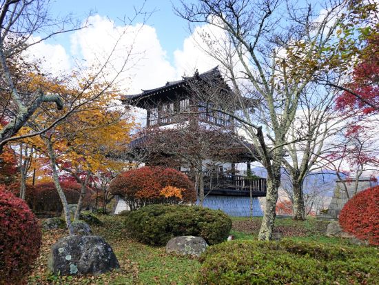 貸切観光タクシー 遠野物語をめぐるショートコース　五百羅漢+鍋倉城跡+乳神様 ＜1時間／遠野市内発着＞