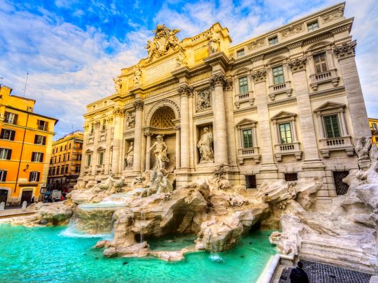 ミラノ発ローマ着　イタリア周遊ツアー　ローマ＋ミラノ＋ベネチア＋南イタリア＜8泊9日／水曜／1名催行／日本語＞