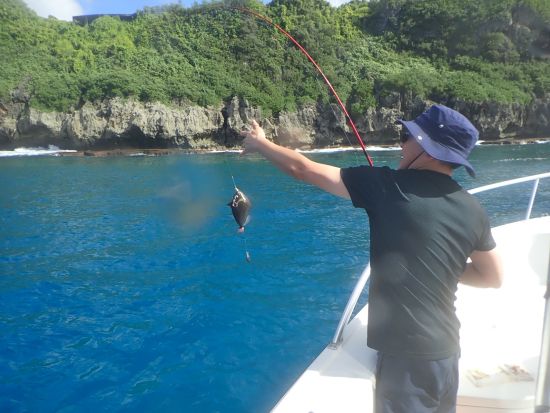 体験フィッシング（釣り）　手ぶらで参加OK！気軽に船釣りを体験しよう＜午前／日本語ガイド／釣具レンタル付き＞by ジェントリーブルー